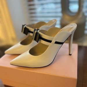 Mía Becar Marilyn Mule 100 Sz 39=9us